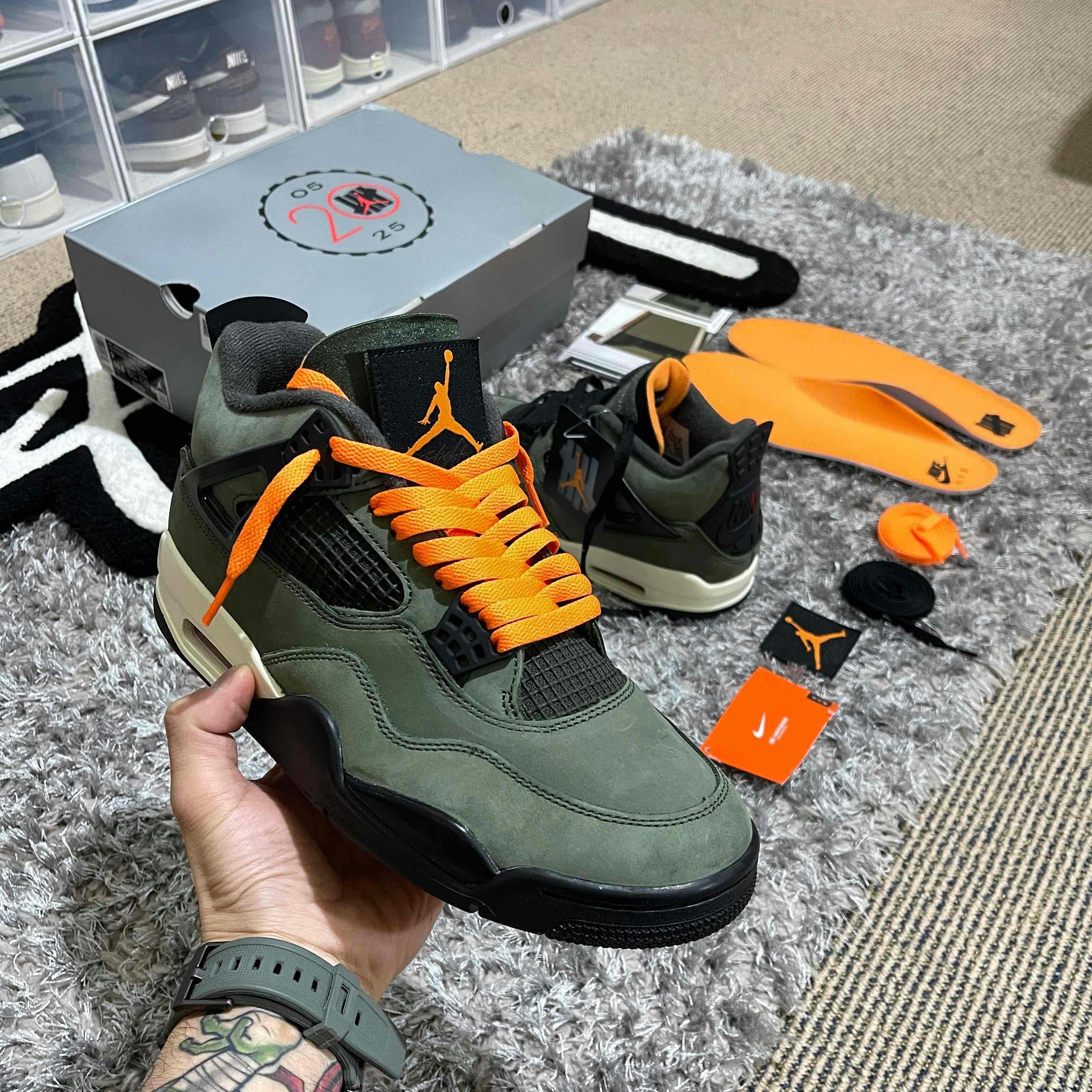 Undefeated x Air Jordan Air 4 Retro 2025 'Green' IB1519-200