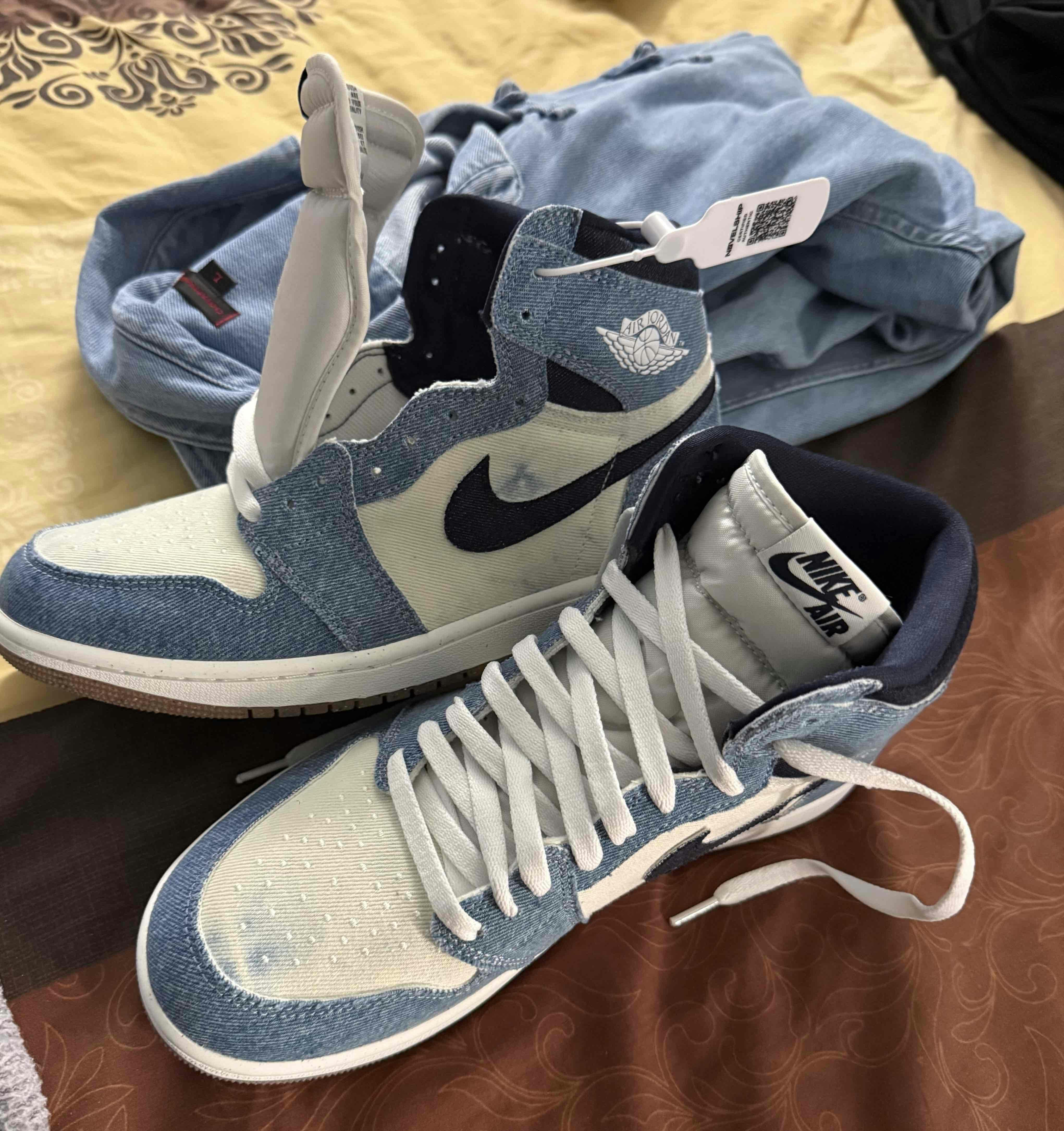 Nike SB x Air Jordan Air 4 Retro SP 'Navy' DR5415-100
