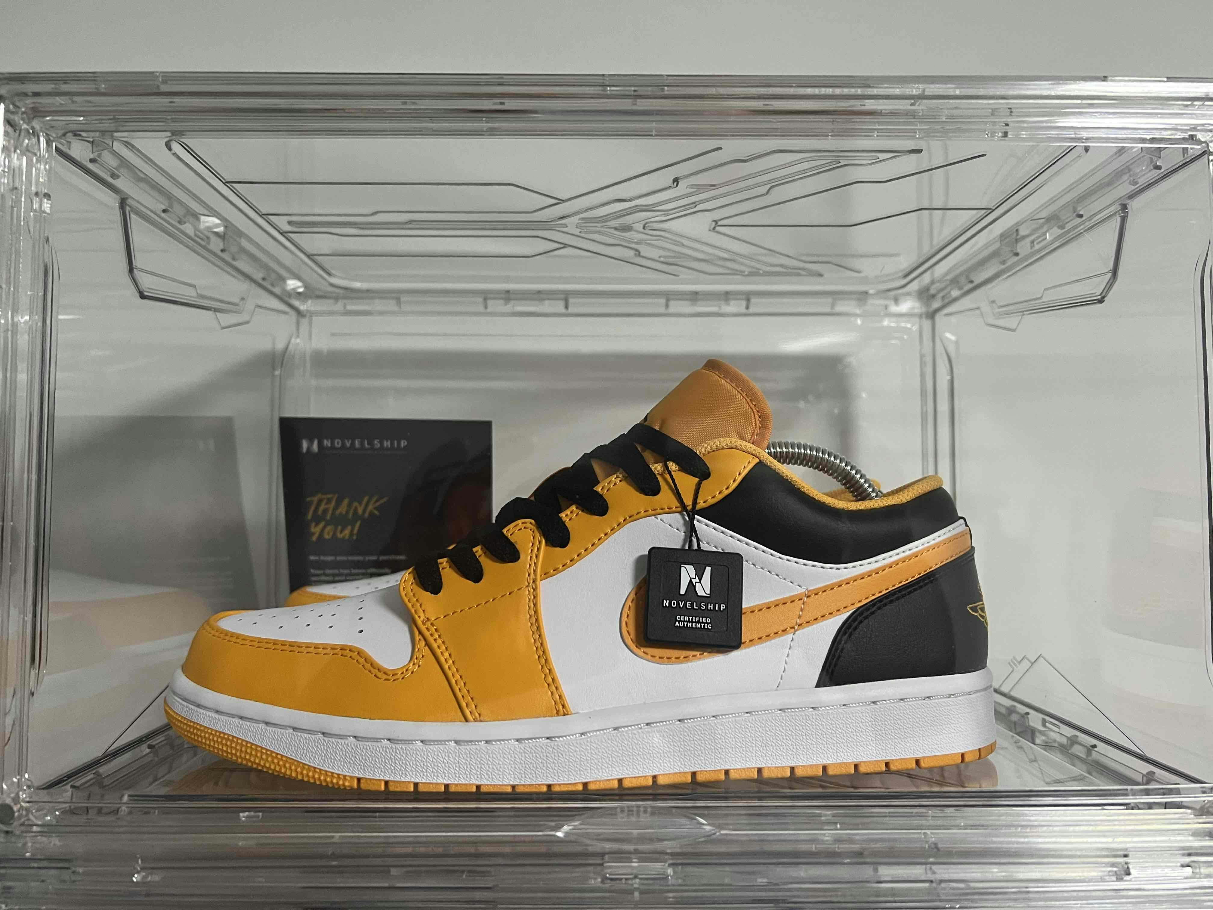 Air Jordan 1 Low University Gold White 553558-701