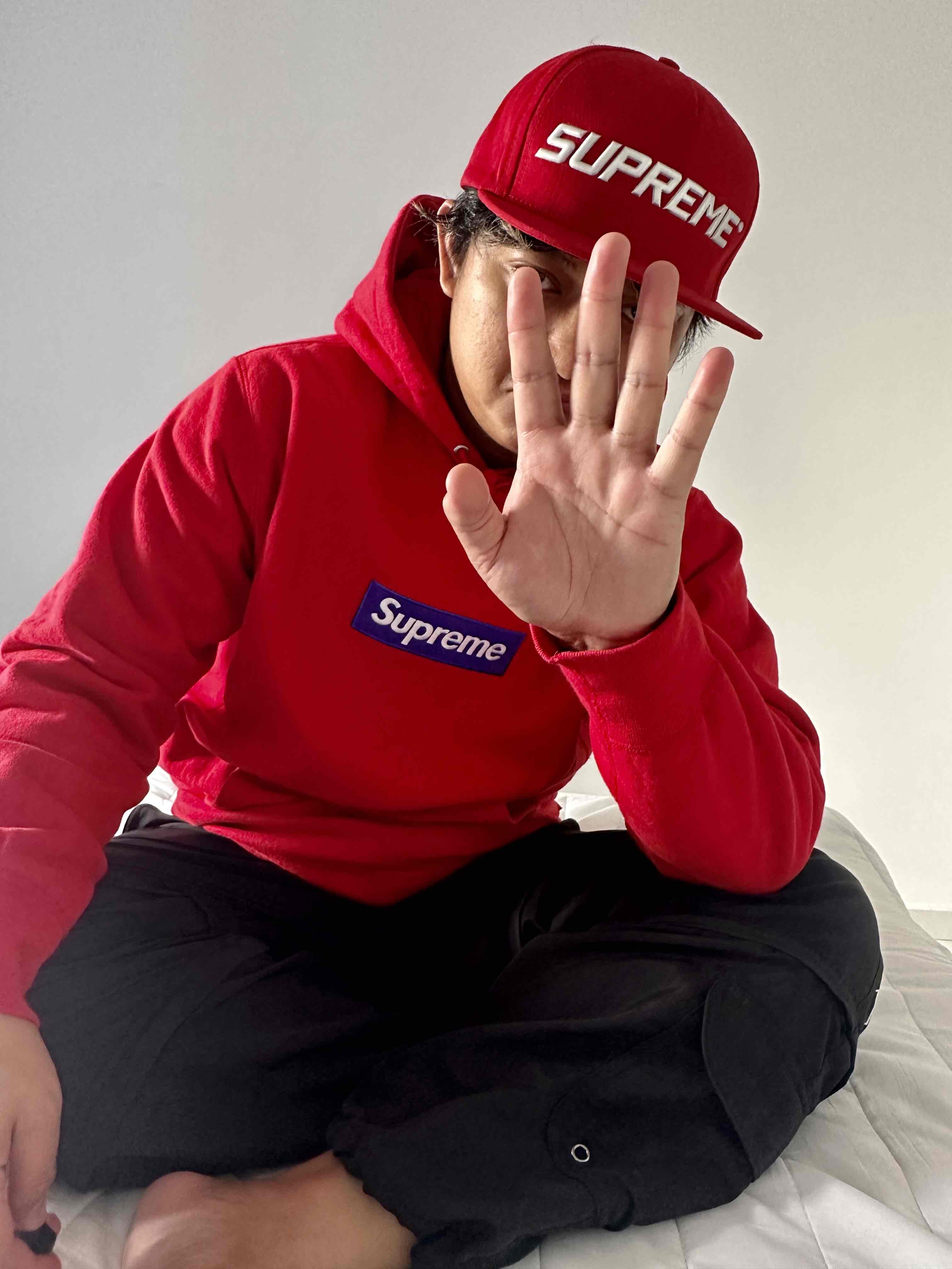 Red supreme hoodie deals box logo