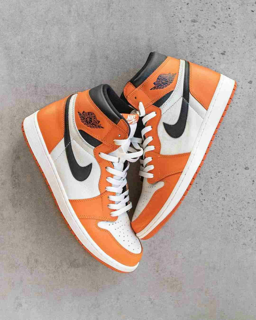 Air Jordan 1 Retro High OG 'Shattered Backboard Away' 555088-113