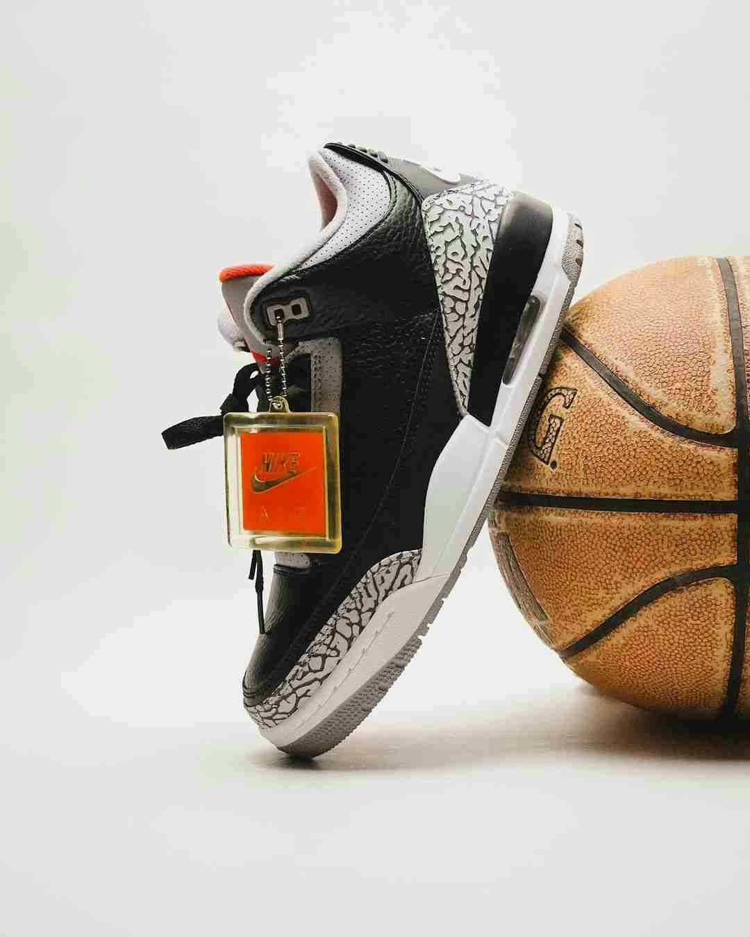 Air Jordan 3 Retro OG 'Black Cement' 2018 [also Worn by Jay Chou] 854262-001