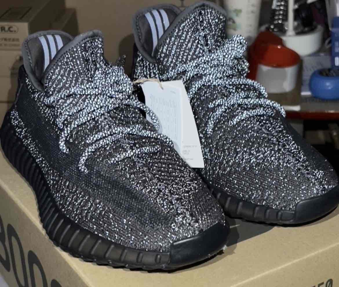 adidas Yeezy Boost 350 V2 'Black Reflective' FU9007