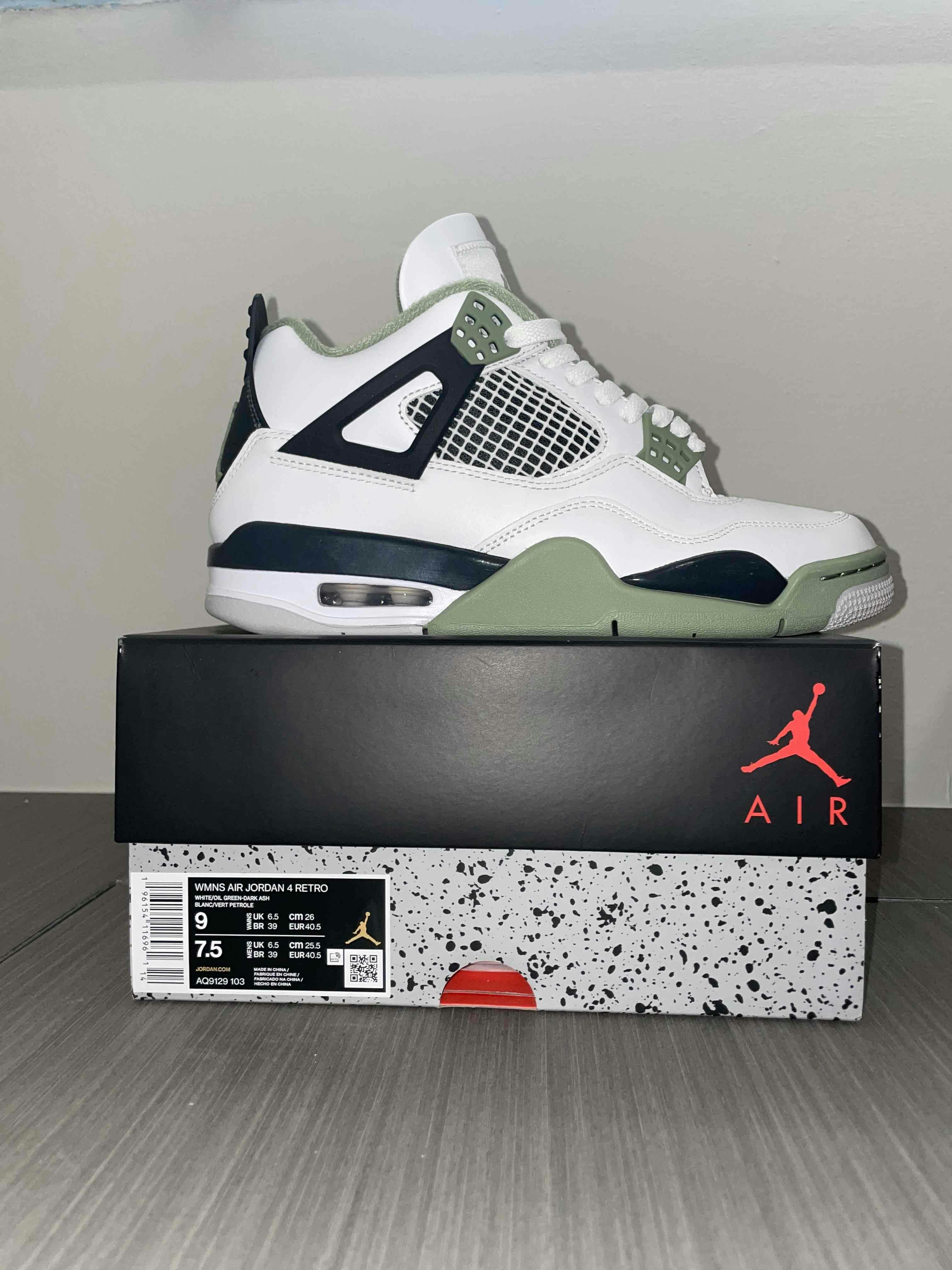 (Women) Air Jordan 4 'Seafoam' AQ9129-103