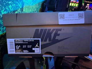 Air Jordan 1 Retro Low OG 'Medium Olive' HQ6998-200 Air Jordan 1 Retro Low OG 'Medium Olive' HQ6998-200