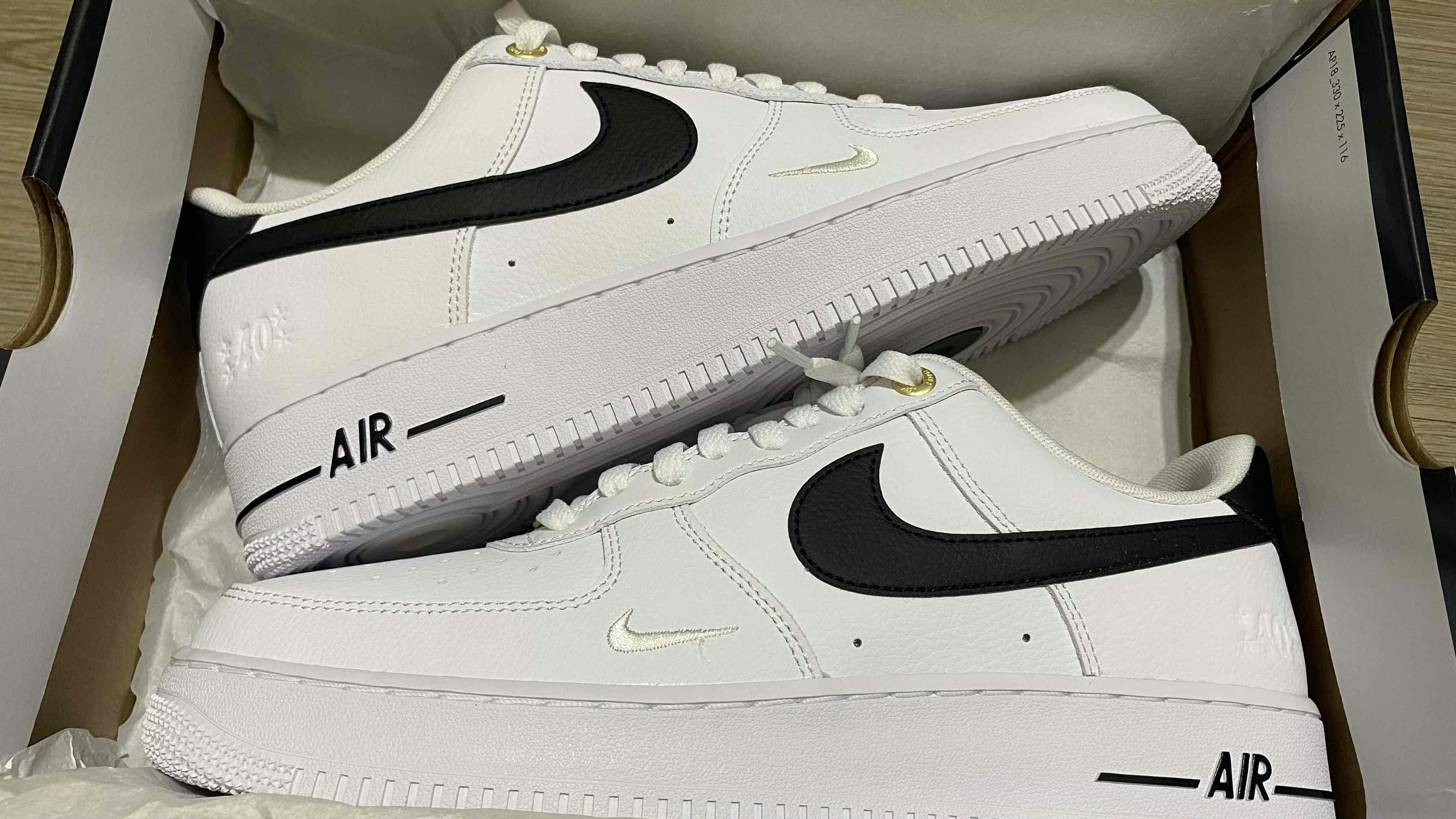 Nike Air Force 1 Low '40th Anniversary' DQ7658-100