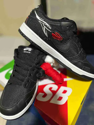 Wasted Youth x Nike SB Dunk Low 'Black Denim' DD8386-001 Wasted Youth x Nike SB Dunk Low 'Black Denim' DD8386-001