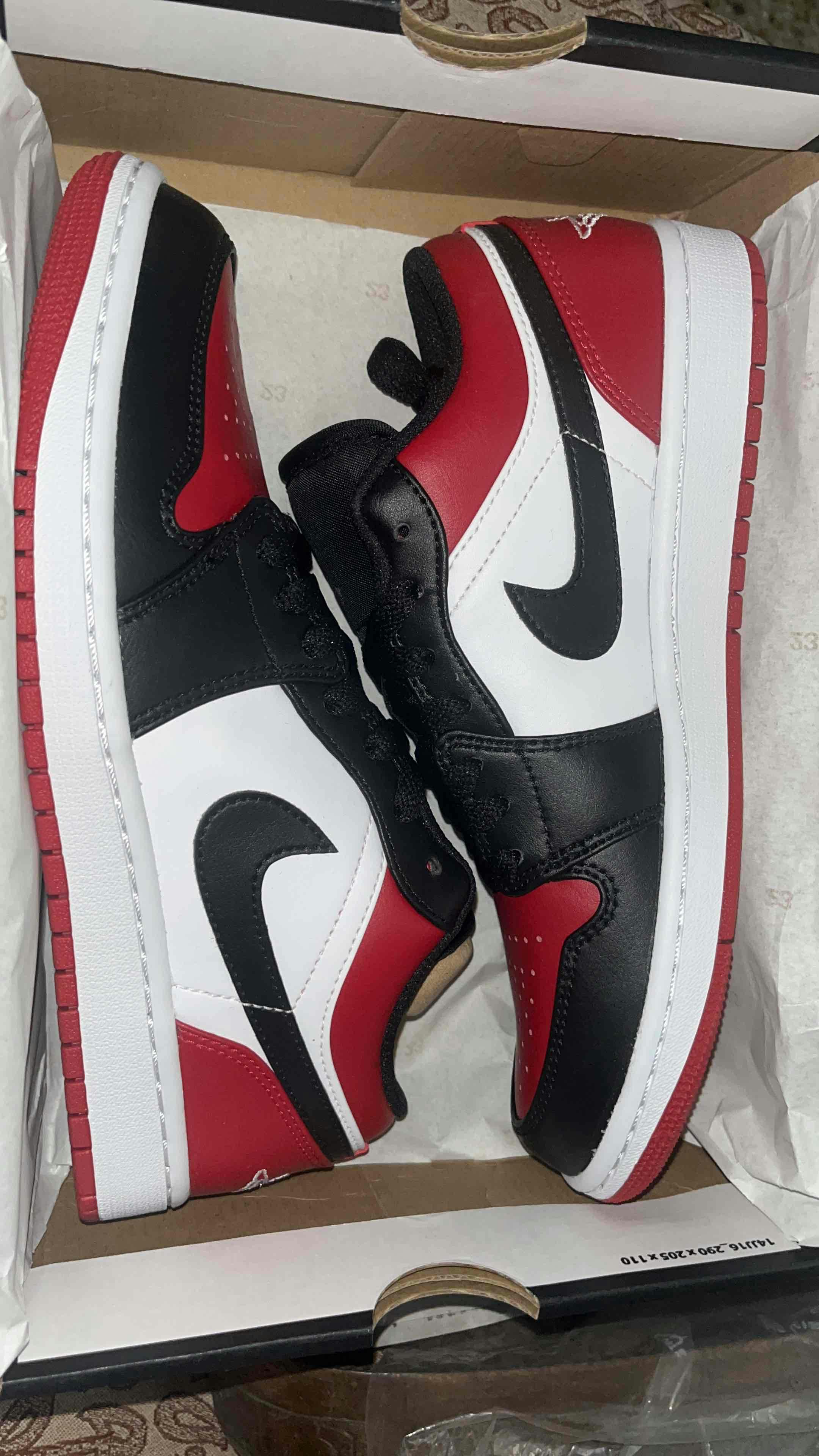 Air Jordan 1 Low 'Bred Toe' 553558-612