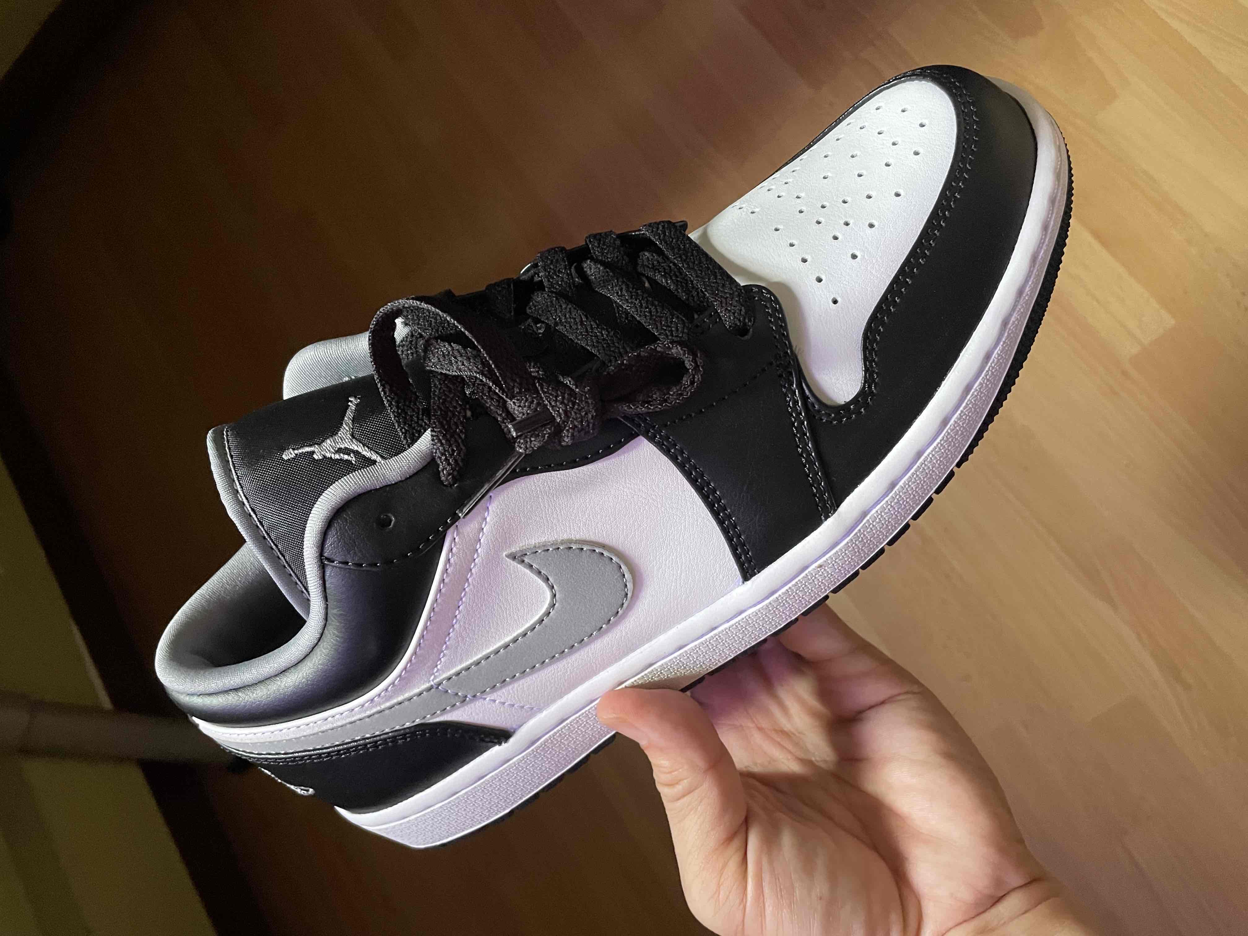 jordan 1 low black medium gray