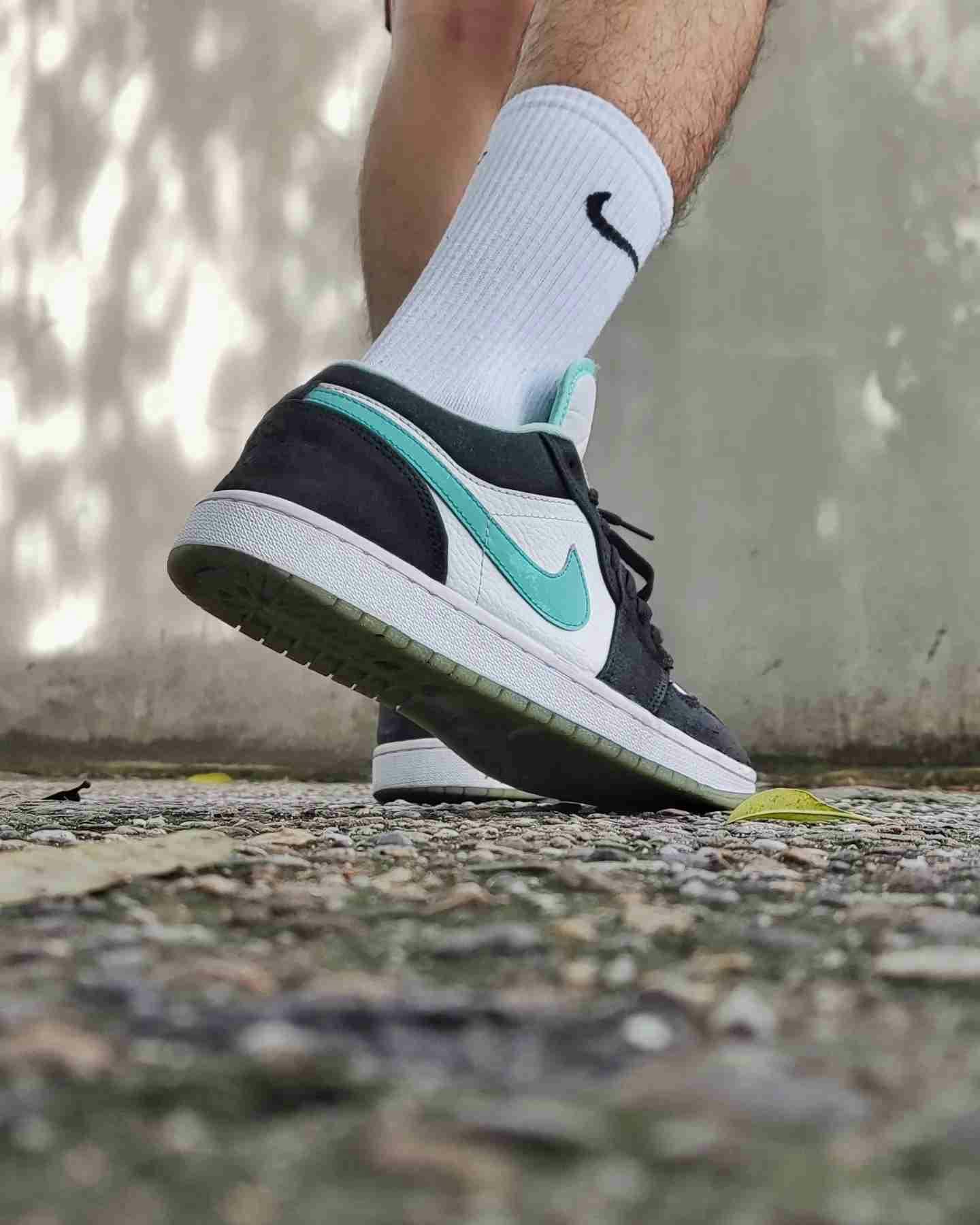 Air Jordan 1 Low 'Island Green' CQ9828-131