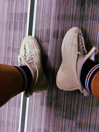 (Women) Billie Eilish x Air Jordan 15 Retro DN2863-200 (Women) Billie Eilish x Air Jordan 15 Retro DN2863-200