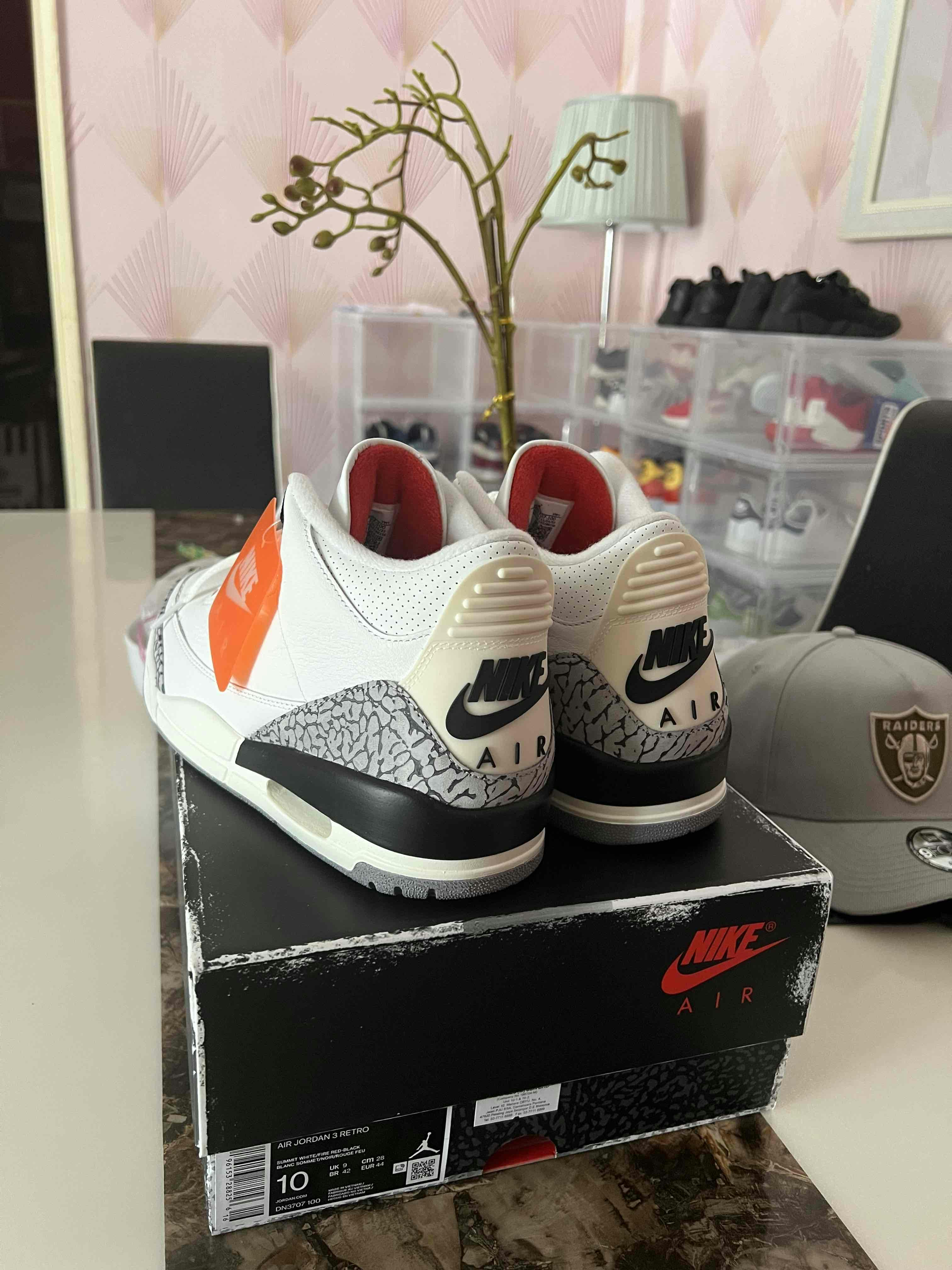 Air Jordan 3 Retro 'White Cement Reimagined' DN3707-100