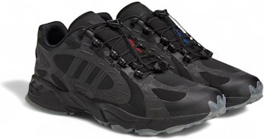 100 Thieves x 阿迪达斯 Savage 'Geo Camo' 迷彩鞋 JR5538 Lookbook 100 Thieves x 阿迪达斯 Savage 'Geo Camo' 迷彩鞋 JR5538