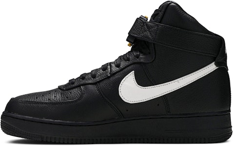 1017 ALYX 9SM x Nike 空軍一號高筒黑白配色 CQ4018-002 Lookbook 1017 ALYX 9SM x Nike 空軍一號高筒黑白配色 CQ4018-002