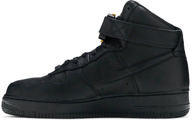 1017 ALYX 9SM x Nike Air Force 1 High 'Triple Black' Zapatillas Negras Altas. CQ4018-001 Lookbook 1017 ALYX 9SM x Nike Air Force 1 High 'Triple Black' Zapatillas Negras Altas. CQ4018-001