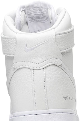 1017 ALYX 9SM x Nike Air Force 1 High 'Putih Triple' CQ4018-100 Sizing 1017 ALYX 9SM x Nike Air Force 1 High 'Putih Triple' CQ4018-100