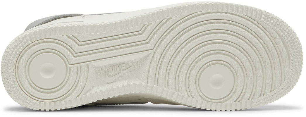 1017 ALYX 9SM x 耐克空军一号高帮运动鞋‘白狼灰’ CQ4018-104 Shop 1017 ALYX 9SM x 耐克空军一号高帮运动鞋‘白狼灰’ CQ4018-104