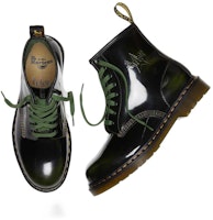 Dr. Martens 1460 8 Lubang x The Clash 'Hitam Hijau Tentera' 28000342 Shop Dr. Martens 1460 8 Lubang x The Clash 'Hitam Hijau Tentera' 28000342
