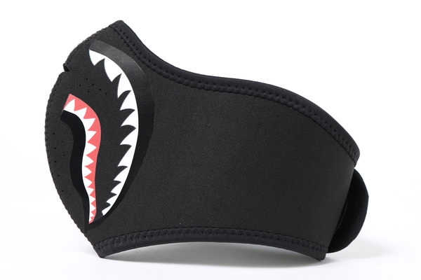 Lookbook 베이프 샤크 마스크 노랑 (18FW)
