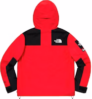 Supreme x The North Face Arc Logo Mountain Parka Merah Lookbook Supreme x The North Face Arc Logo Mountain Parka Merah