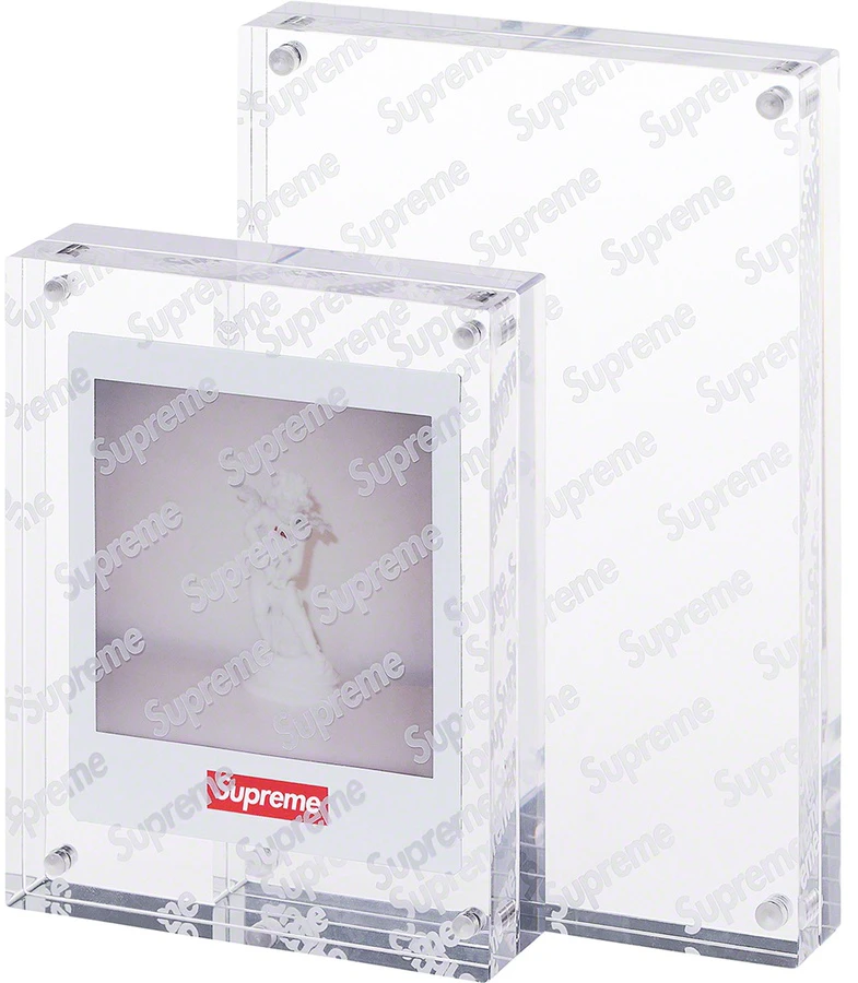 supreme-acrylic-photo-frame-set-of-2