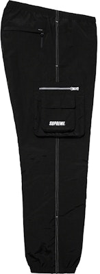Pantalón Cargo de Nylon Negro Supreme Order Pantalón Cargo de Nylon Negro Supreme