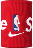 슈프림 x 나이키 NBA 레드 손목밴드 🏀🔥
Lookbook 슈프림 x 나이키 NBA 레드 손목밴드 🏀🔥