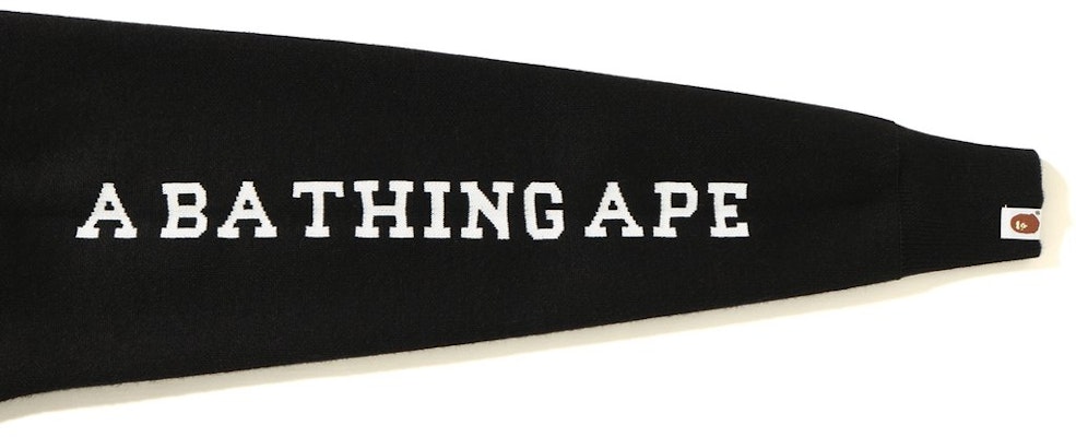 BAPE Baju Rajut Longgar Crewneck Hitam Lookbook BAPE Baju Rajut Longgar Crewneck Hitam