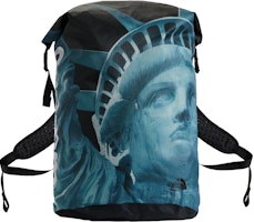 Supreme x The North Face Beg Kalis Air Statue of Liberty Hitam Lookbook Supreme x The North Face Beg Kalis Air Statue of Liberty Hitam