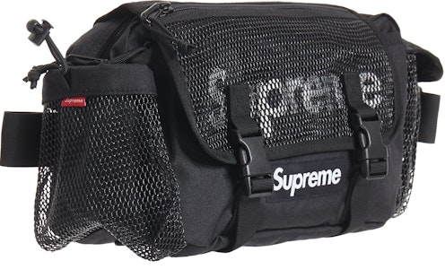 Beg Pinggang Supreme (SS20) Hitam Lookbook Beg Pinggang Supreme (SS20) Hitam