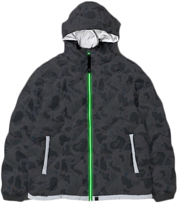 BAPE 太空迷彩连帽羽绒外套 白色 Order BAPE 太空迷彩连帽羽绒外套 白色