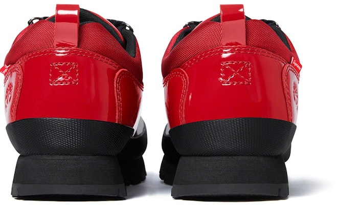 Supreme x Timberland パテントレザーローハイカー (赤) TB0A2DJK Shop Supreme x Timberland パテントレザーローハイカー (赤) TB0A2DJK