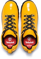 Supreme x Timberland Kulit Patent Euro Hiker Low 'Kuning' Lookbook Supreme x Timberland Kulit Patent Euro Hiker Low 'Kuning'