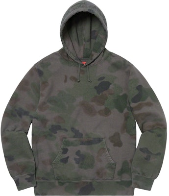 Supreme Hooded Sweatshirt Hitam Camo Cat (SS20) Buy Supreme Hooded Sweatshirt Hitam Camo Cat (SS20)