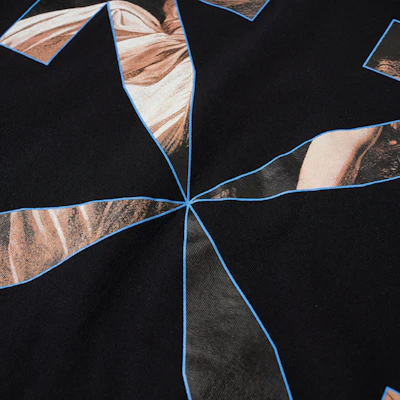 Off-White KAOS OVERSIZED CARAVAGGIO ANGEL ARROWS Lookbook Off-White KAOS OVERSIZED CARAVAGGIO ANGEL ARROWS
