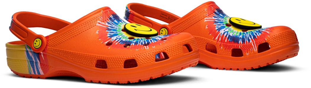 Chinatown Market x Crocs Clog 'Tie Dye Smiley' Warna Ceria 206538-99V Cheap Chinatown Market x Crocs Clog 'Tie Dye Smiley' Warna Ceria 206538-99V