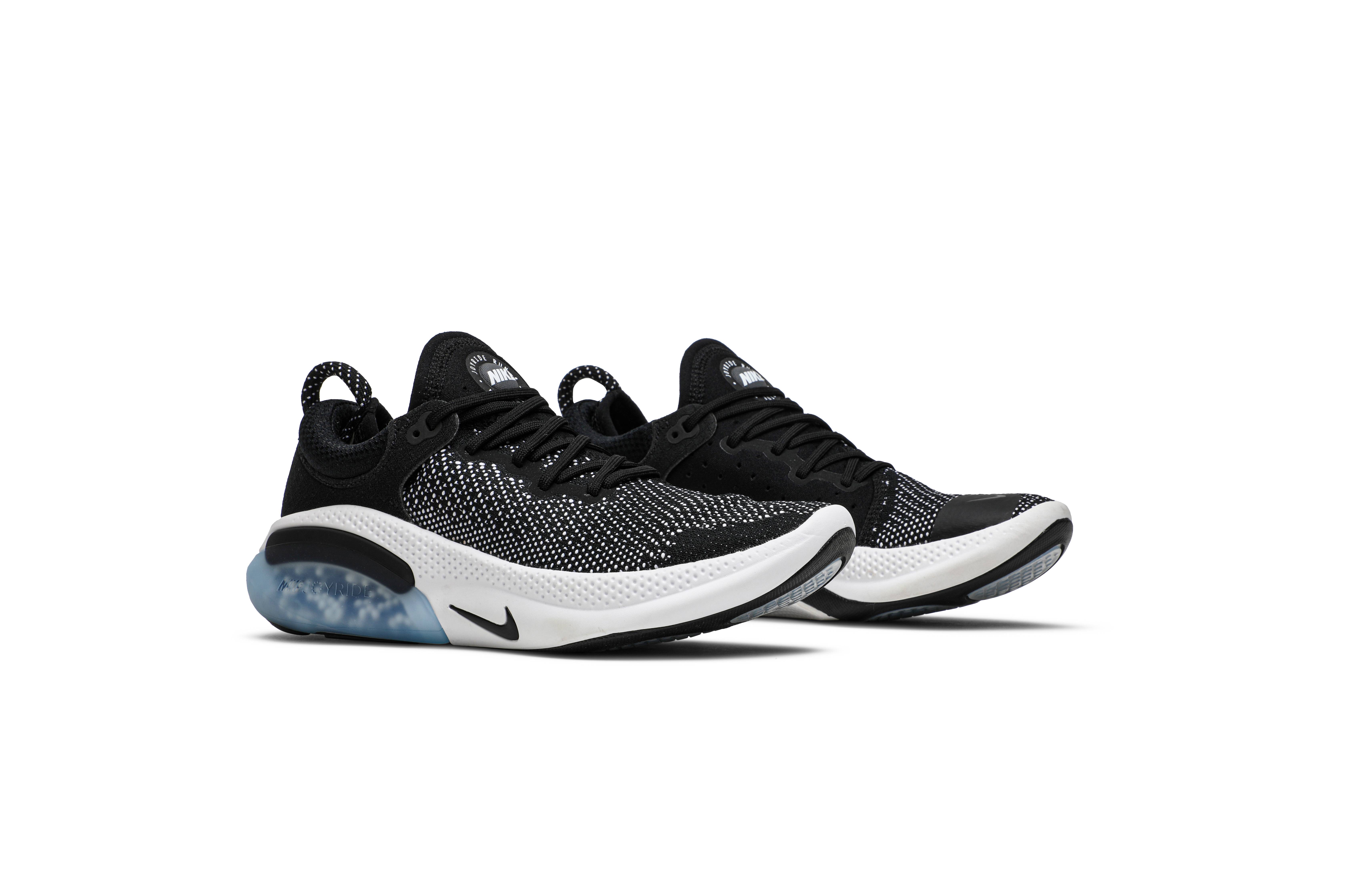 nike joyride run flyknit weight
