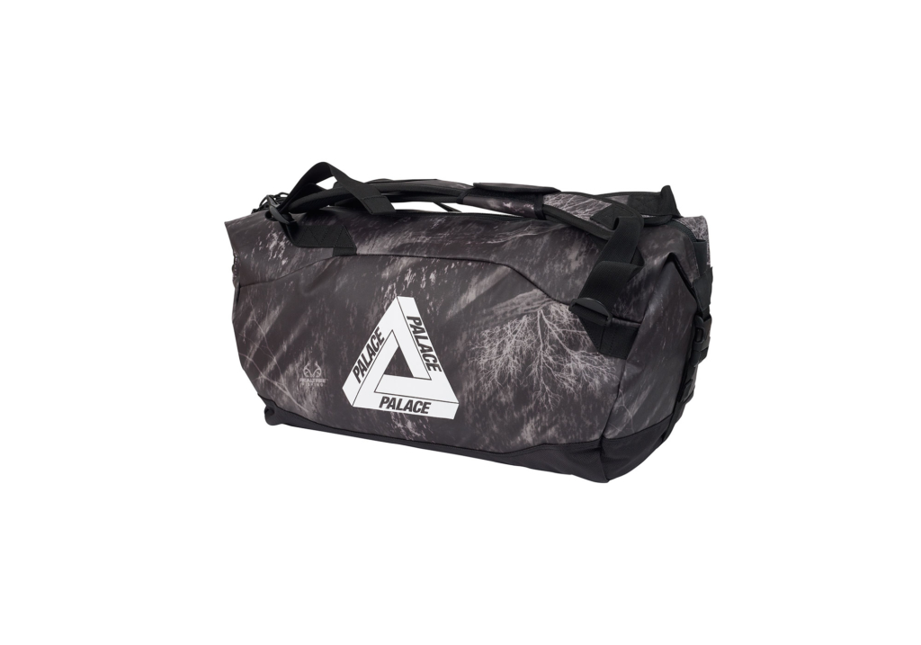 PALACE CORDURA BODY SHOT BAG BLACK - P20BAG011 - Novelship