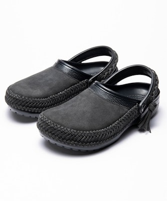 Journal Standard x Crocs 皮革洞洞鞋 '炭灰色' Order Journal Standard x Crocs 皮革洞洞鞋 '炭灰色'