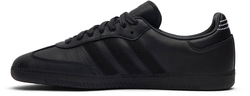 Pleasures x top adidas samba