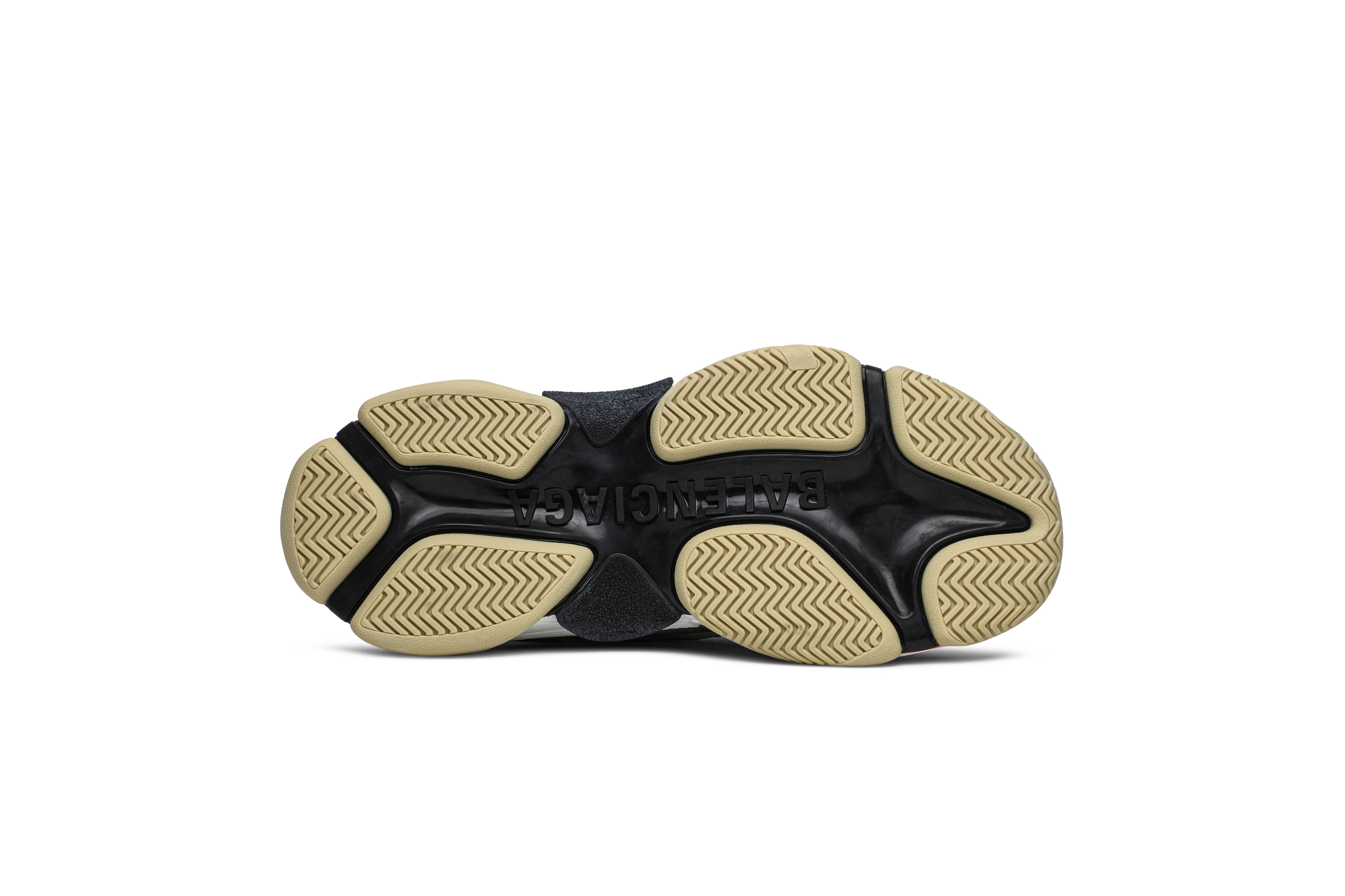 Shop （女款）Balenciaga Triple S "白藍粉" 2019 524039 W09OH 4196