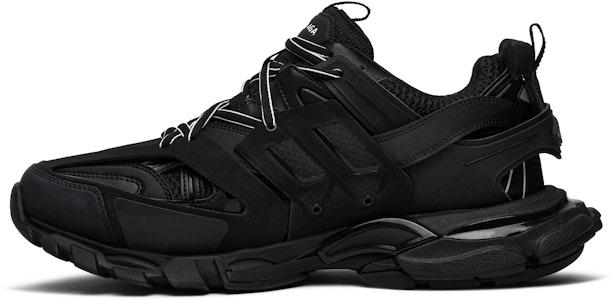 Balenciaga Track Trainer 'Triple Black' Sepatu Hitam Original 542023 W1GB1 1000 Lookbook Balenciaga Track Trainer 'Triple Black' Sepatu Hitam Original 542023 W1GB1 1000