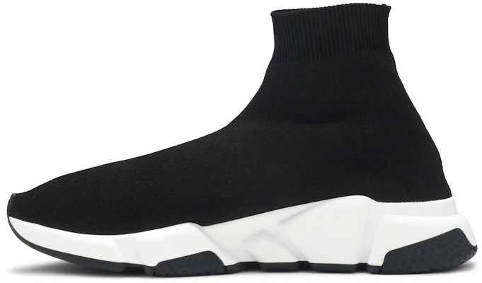 Balenciaga Speed Trainer 'Graffiti - Negro Blanco' 605972 W05GE 1015 Lookbook Balenciaga Speed Trainer 'Graffiti - Negro Blanco' 605972 W05GE 1015