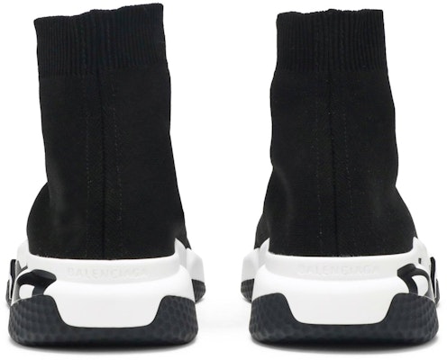 Balenciaga Speed Trainer 'Graffiti - Negro Blanco' 605972 W05GE 1015 Details for Balenciaga Speed Trainer 'Graffiti - Negro Blanco' 605972 W05GE 1015