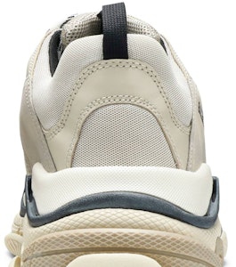 バレンシアガ トリプルS ヴァニラ
(Barenshiaga Toripuru S Vanira) 536737 W09O6 9787 Sizing バレンシアガ トリプルS ヴァニラ
(Barenshiaga Toripuru S Vanira) 536737 W09O6 9787