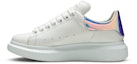 Lookbook (W) Alexander McQueen Oversized Sneaker 'Iridescent' Lelaki & Wanita 561726WHVI59375