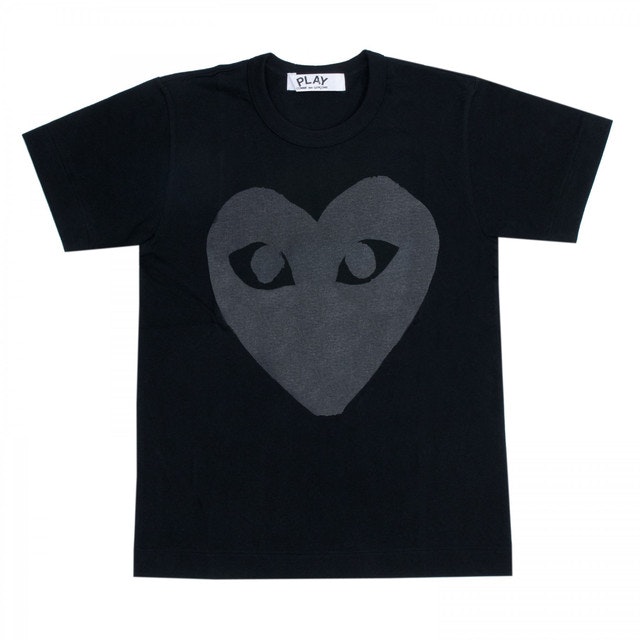 comme-des-garcons-black-heart-print-black-t-shirt-women