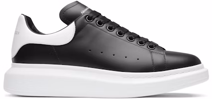 (Women) Alexander McQueen Oversized Sneaker 'Black White' 553770WHGP51070 (Women) Alexander McQueen Oversized Sneaker 'Black White' 553770WHGP51070