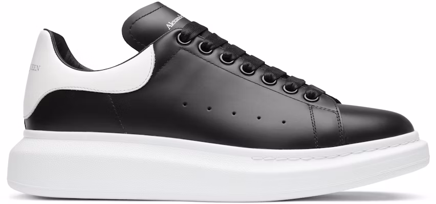 (Women) Alexander McQueen Oversized Sneaker 'Black White' 553770WHGP51070 Buy (Women) Alexander McQueen Oversized Sneaker 'Black White' 553770WHGP51070