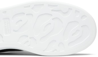 (W) アレキサンダー・マックイーン オーバーサイズスニーカー 黒白 553770WHGP51070 Purchase (W) アレキサンダー・マックイーン オーバーサイズスニーカー 黒白 553770WHGP51070